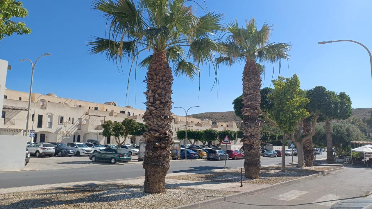 Casa Del Pez Vivienda A Pie De Calle En Agua Amarga A 250 Metros De La Playa Buitenkant foto