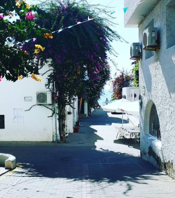 Casa Del Pez Vivienda A Pie De Calle En Agua Amarga A 250 Metros De La Playa Buitenkant foto